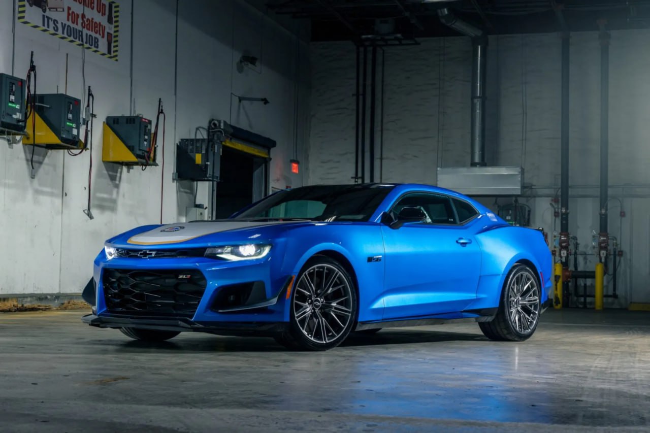 Showroom Image