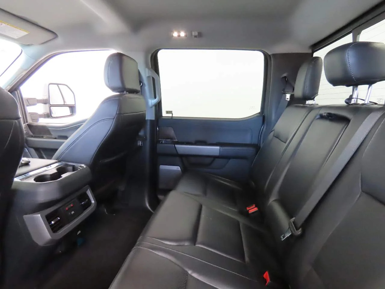 Car Image 15