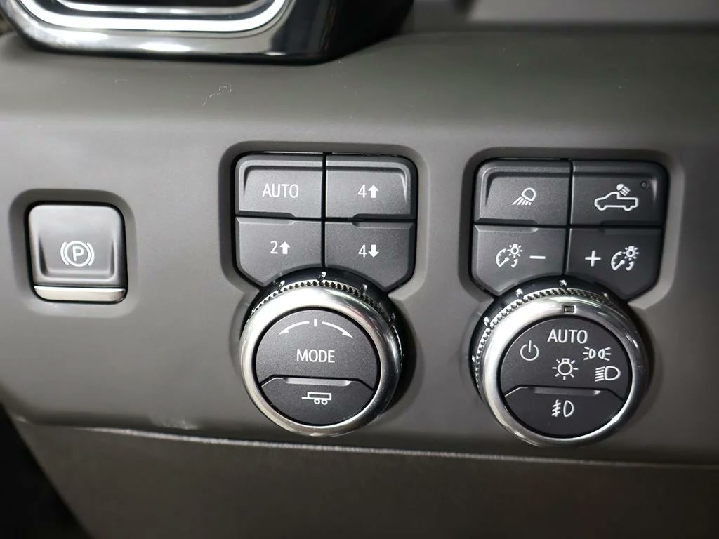 Car Image 34