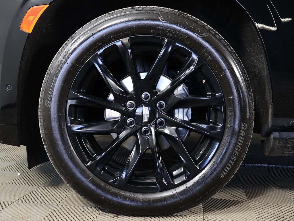 Car Image 24