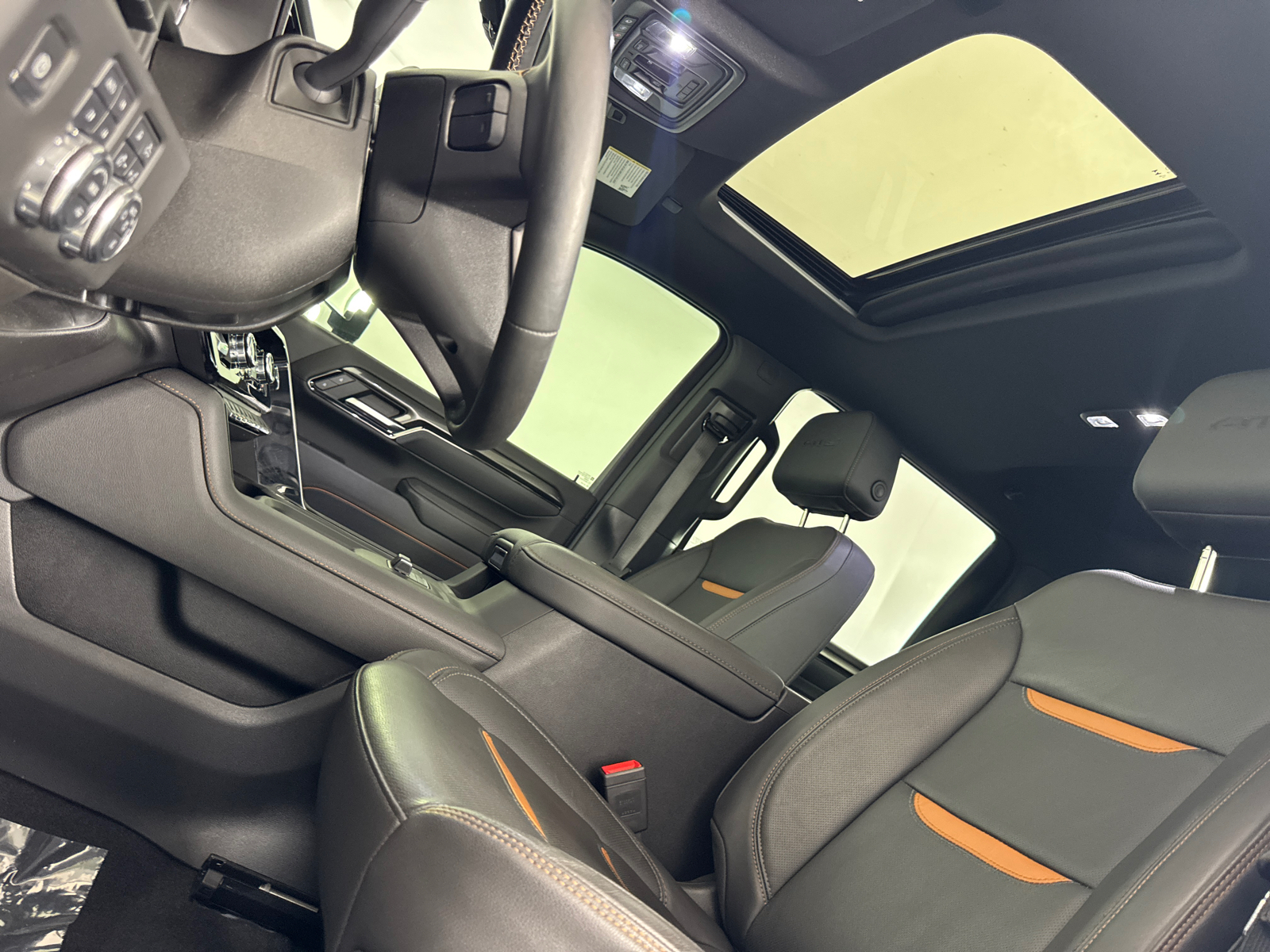 Car Image 27